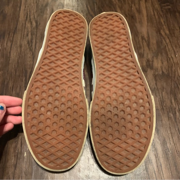 Maroon and white checkerboard used Vans Slip ons womens 8 men’s 6.5 - Picture 3 of 6